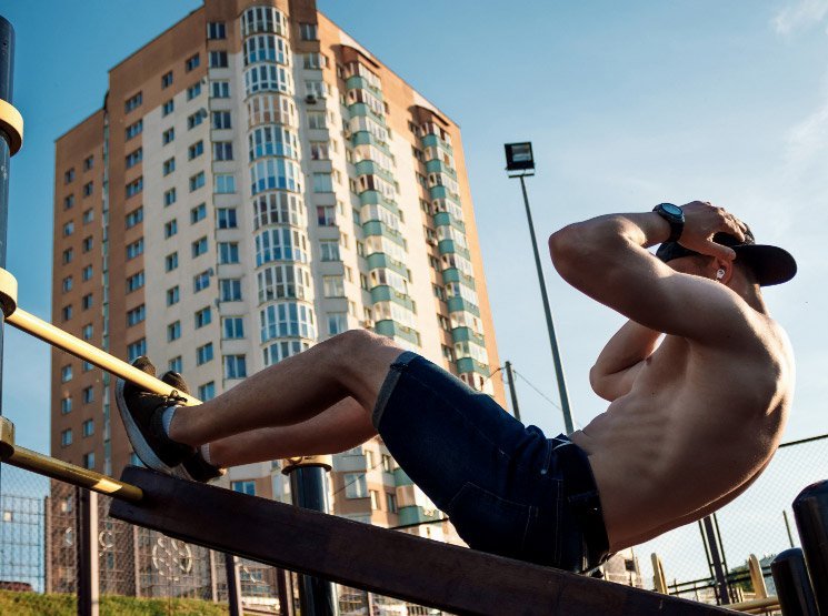 Rutina de flexiones diamante para fortalecer tríceps en Tarancón y resto de Cuenca